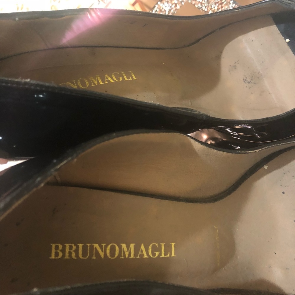 Bruno Magli - Picture 4 of 5